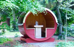 Gemütliches Sitzfass für unsere Gäste Gemütliches Sitzfass für unsere Gäste